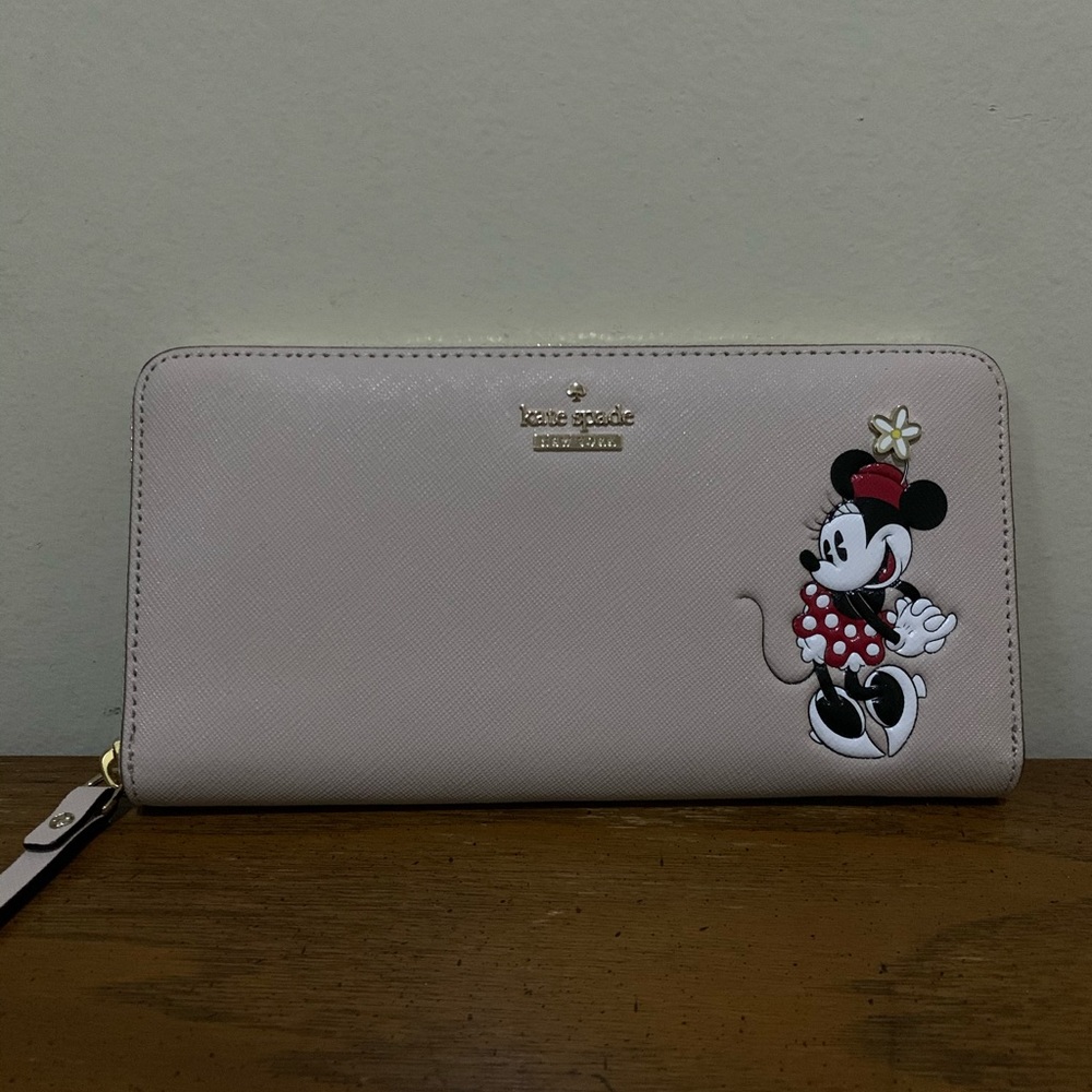 NEW Kate Spade New York For Minnie Mouse Lacey
